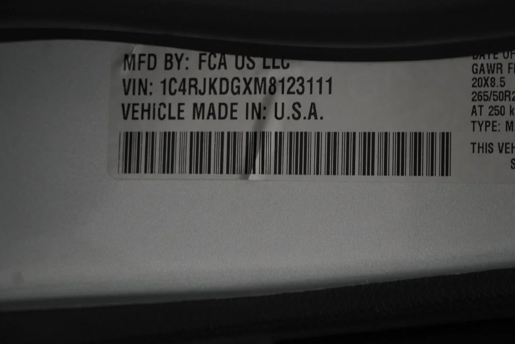 Used 2021 Silver Jeep Overland image 49