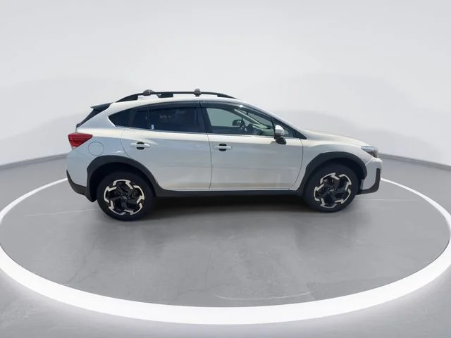 Used 2021 White Subaru Limited image 9