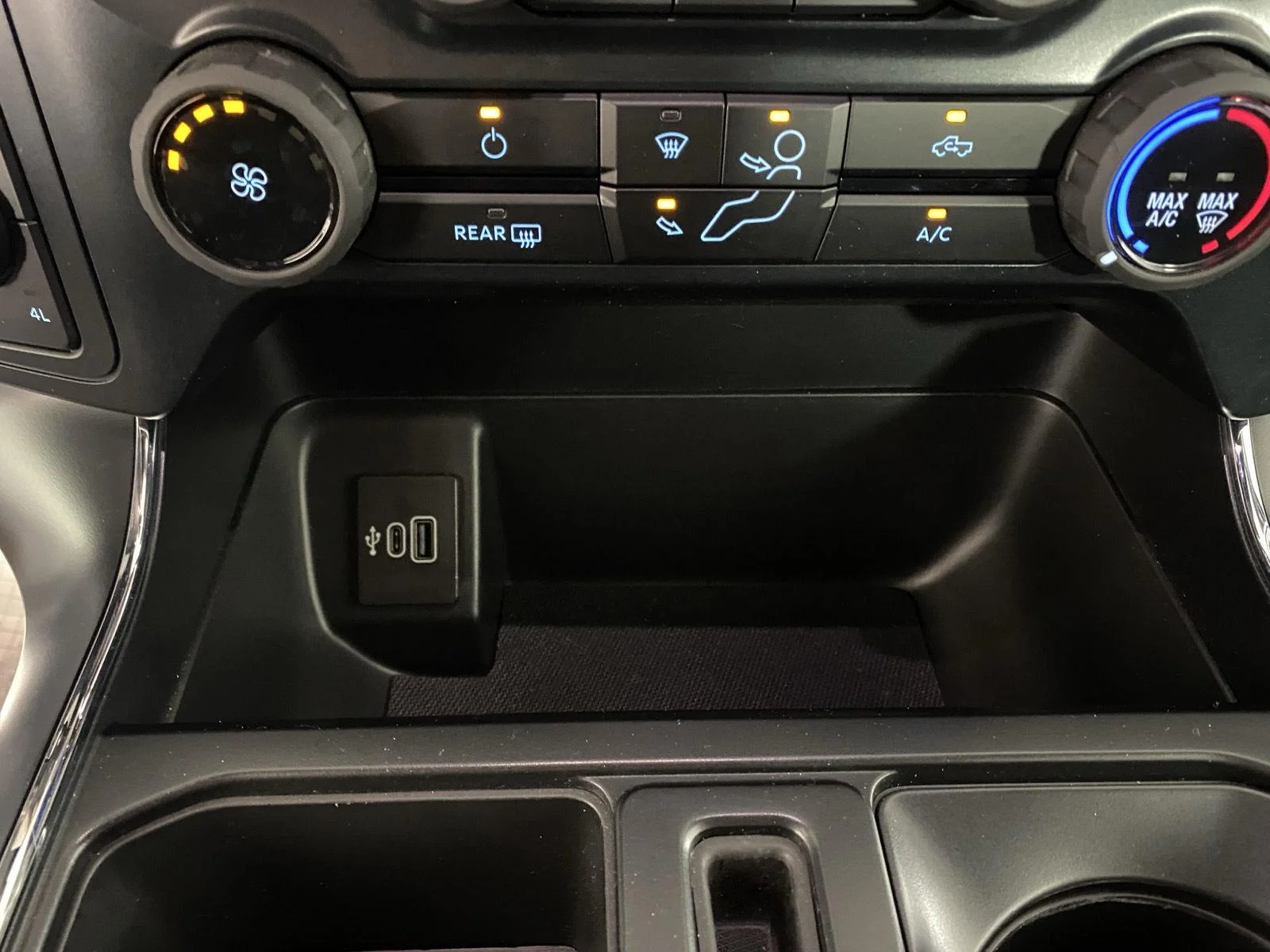 Used 2025 Oxford White Ford STX image 12