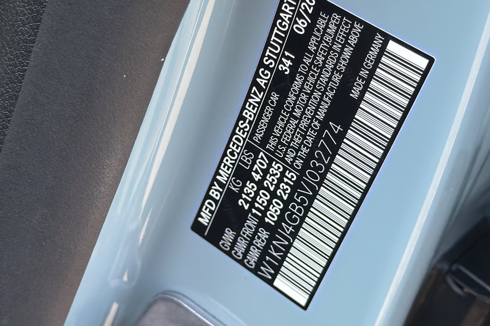 New 2027 Liquid Crystal Green Mercedes-Benz CLA 220 image 36