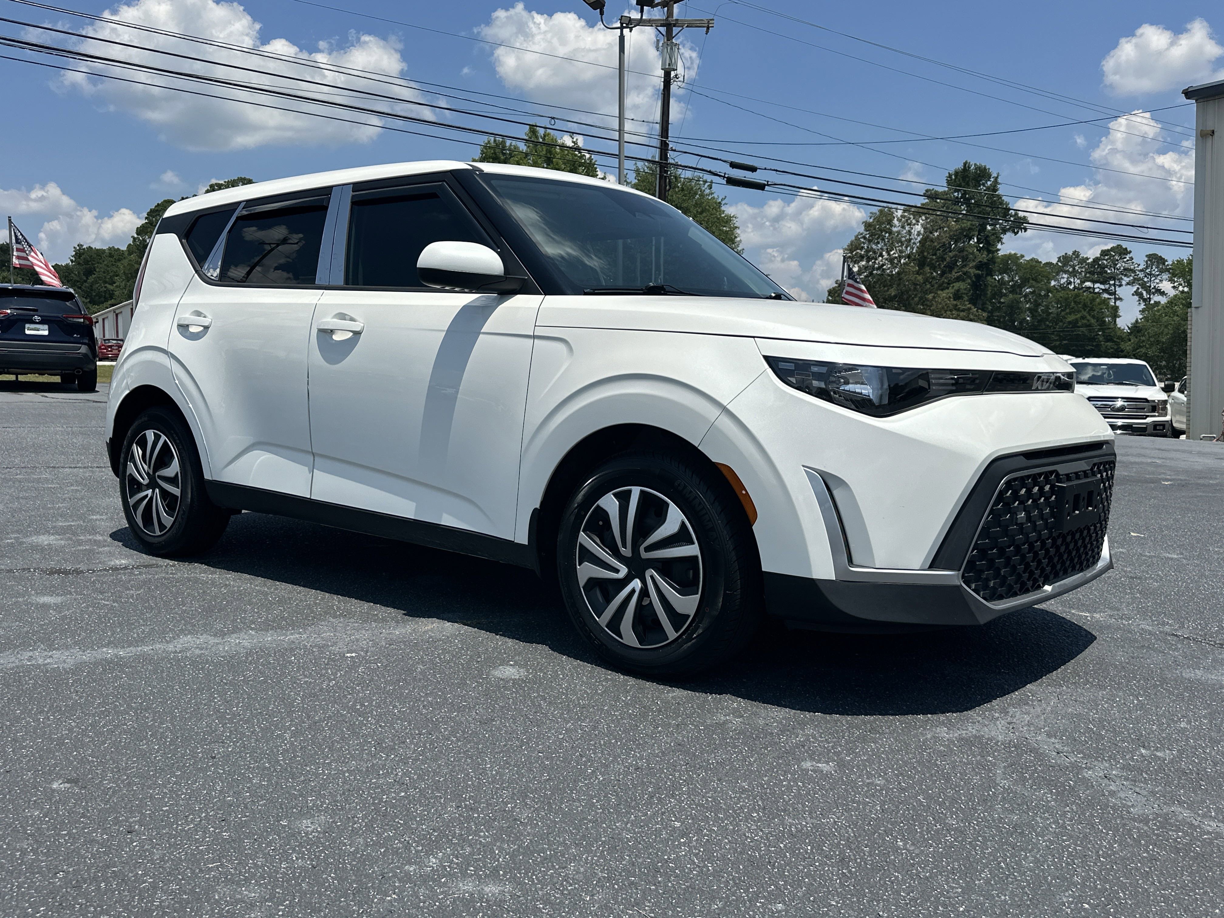 Used 2023 Kia Soul LX with VIN KNDJ23AUXP7844663 for sale in Greenwood, SC