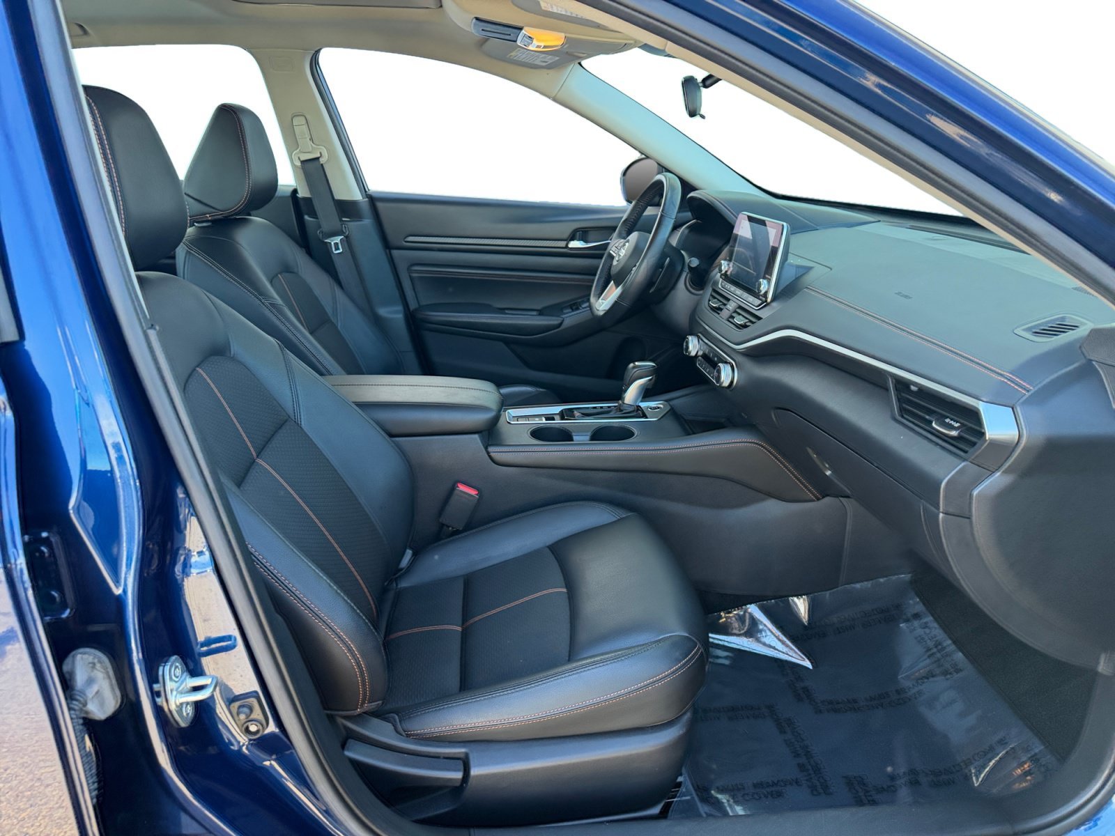 Used 2020 Deep Blue Pearl Nissan 2.5 SR image 30