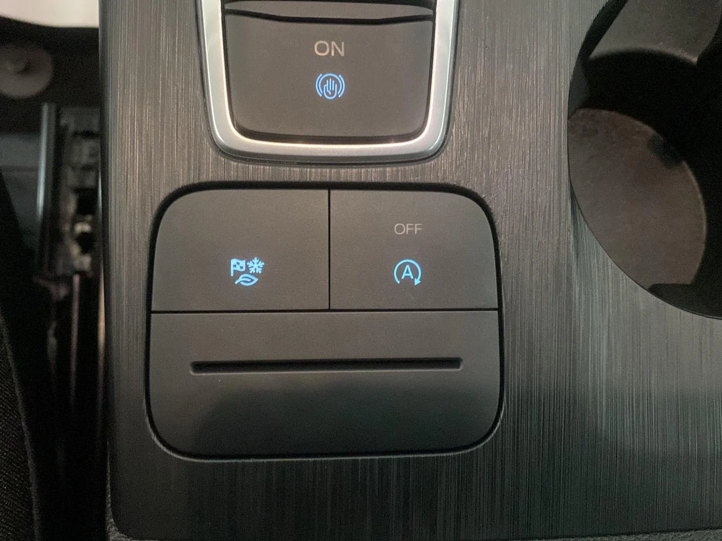 Used 2025 Space Silver Ford Active image 9