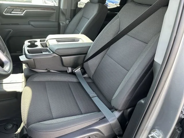 2026 GMC Sierra 1500 SLE - Photo 15