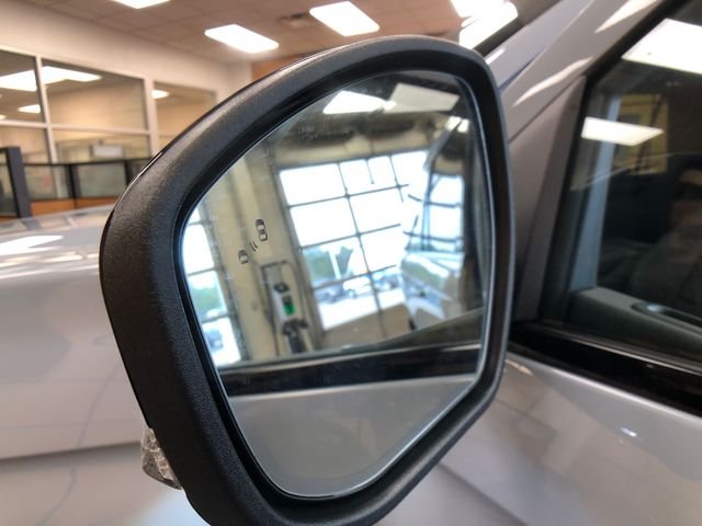 New 2026 Glacier Gray Metallic Tri-Coat Ford MAX Platinum® image 24