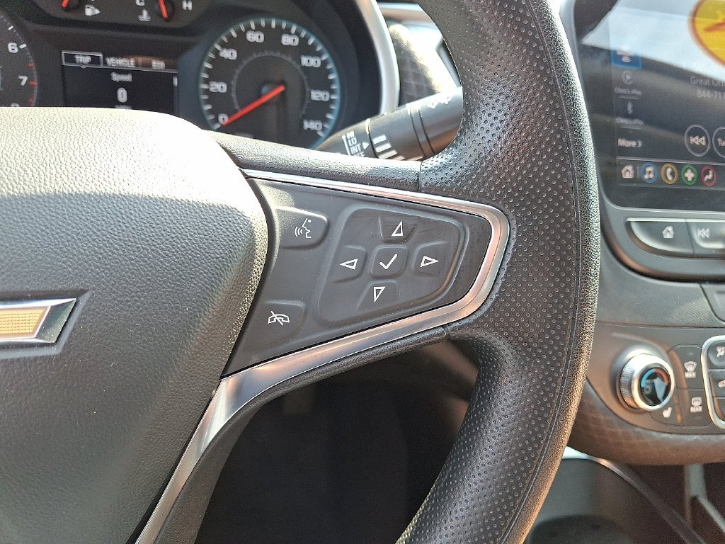 Used 2024 White Chevrolet LT image 22
