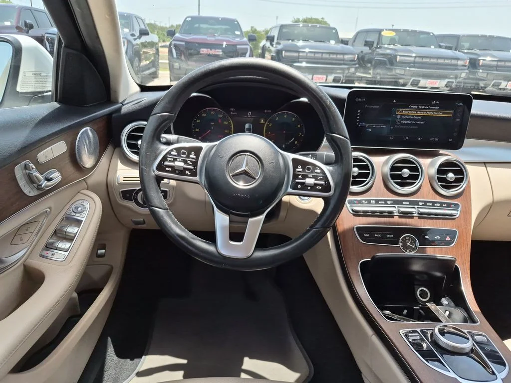 Used 2021  Mercedes-Benz C 300 image 31
