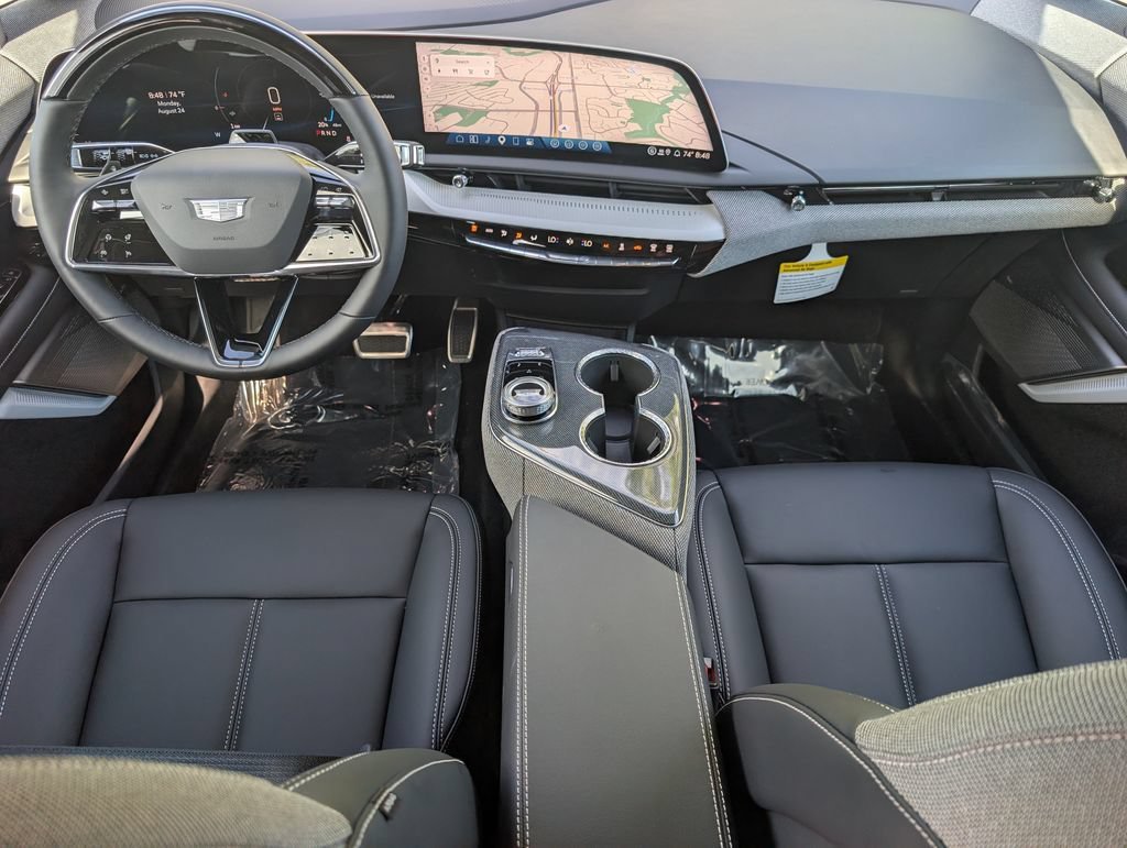2027 Cadillac OPTIQ Sport - Photo 17