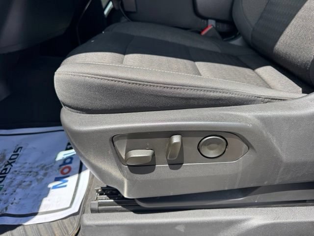 Used 2023 Summit White GMC SLE image 14