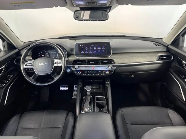 Used 2022 Purple Kia SX image 36