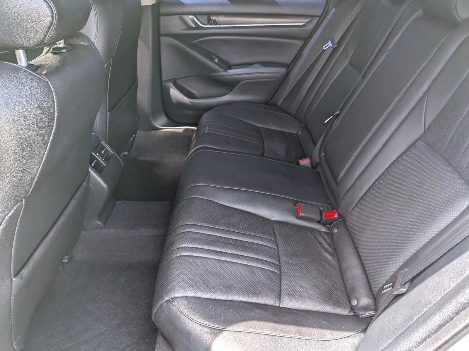 Used 2020 Platinum White Pea Honda EX-L image 16