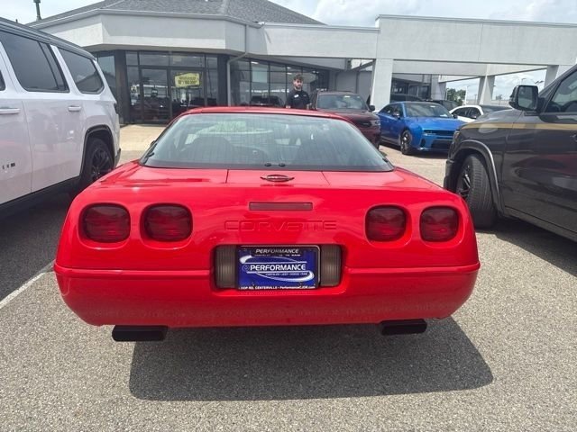 Used 1994 Red Chevrolet Base image 5