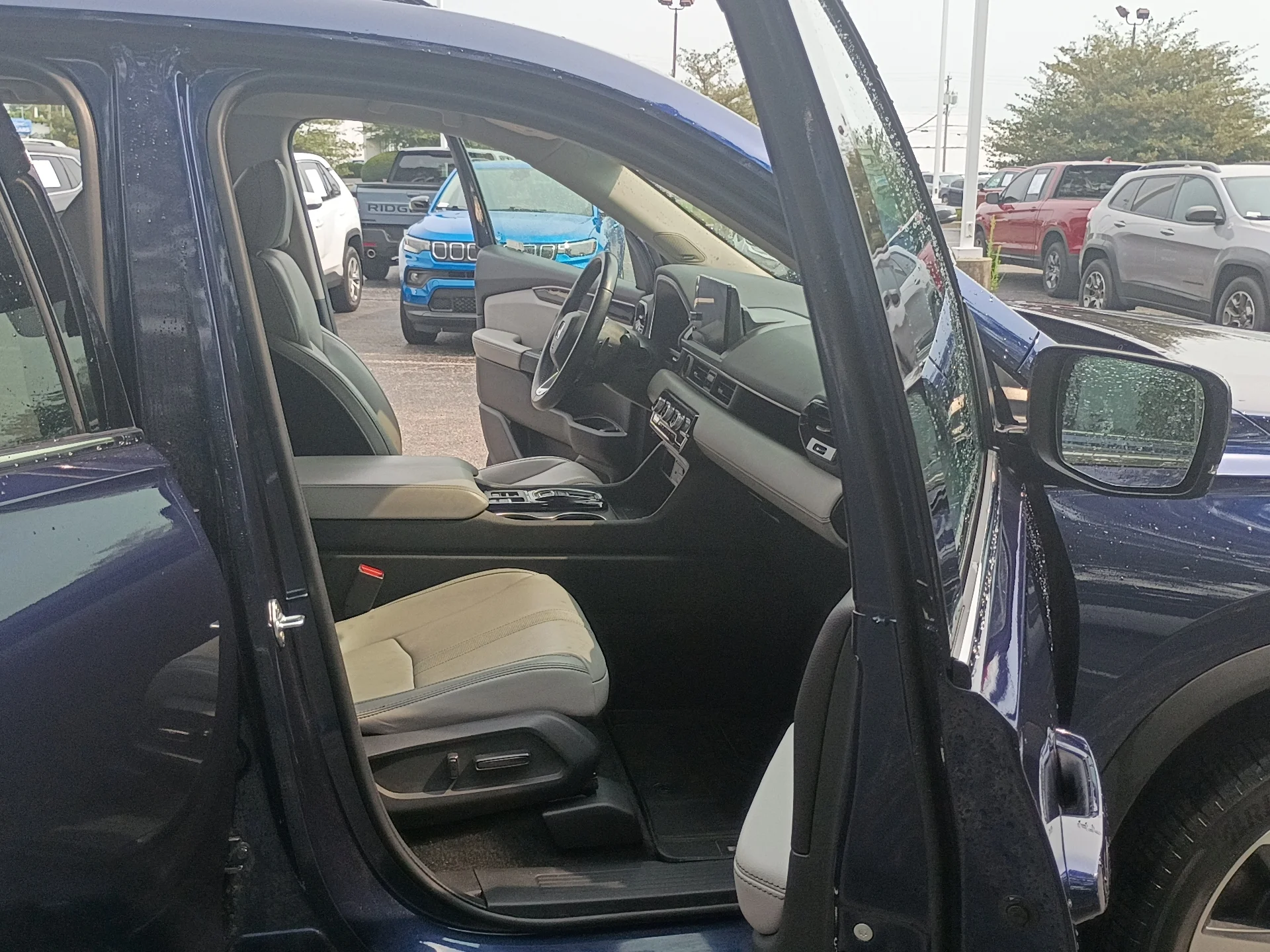 Certified Used 2023 Obsidian Blue Pearl Honda Touring image 16