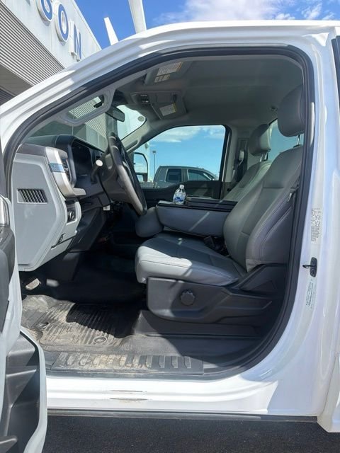 Used 2024 Oxford White Ford XL image 8