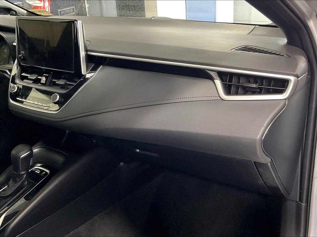 Used 2023 Silver Toyota SE image 13