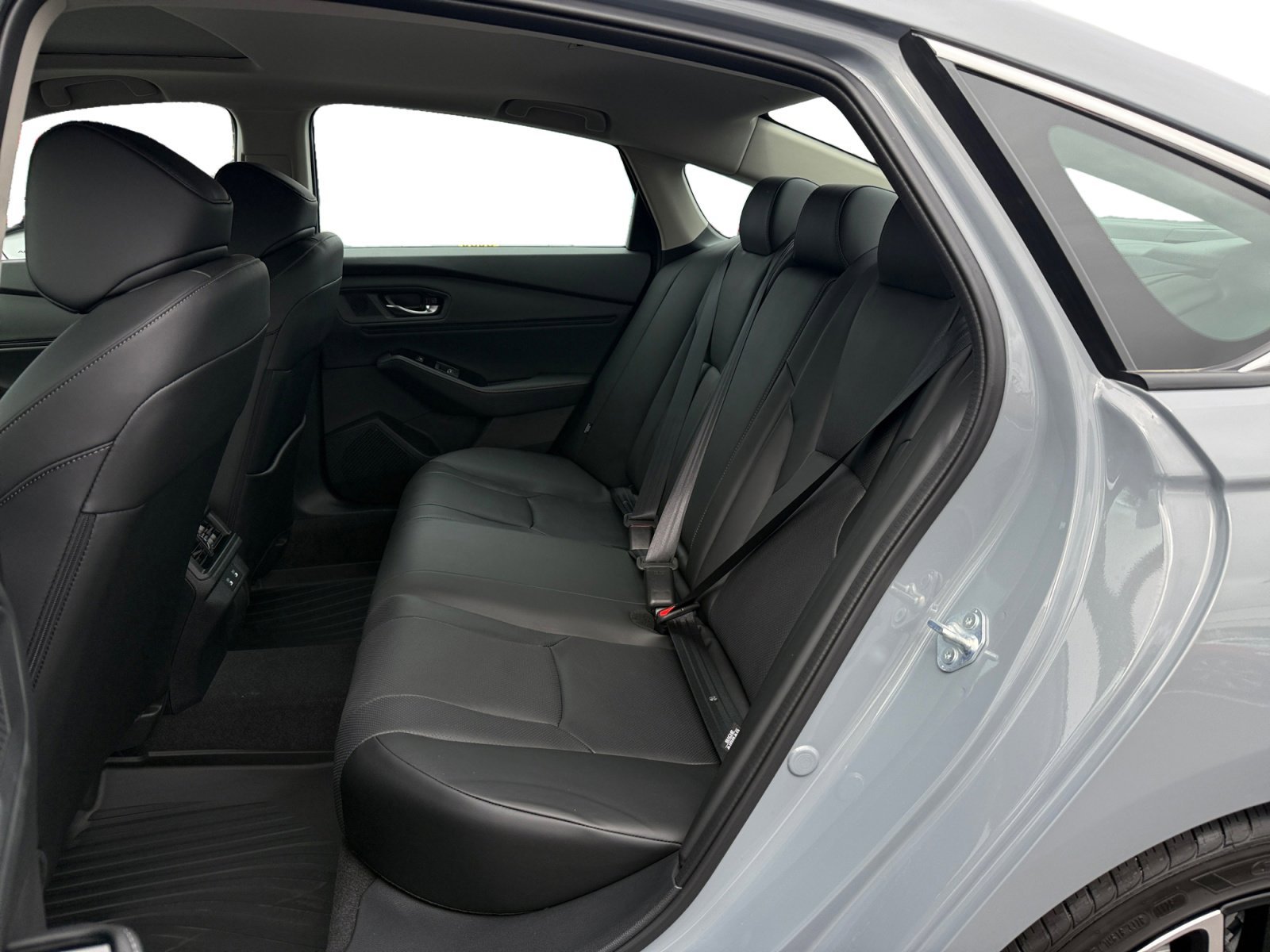 New 2026 Urban Gray Pearl Honda Touring image 16