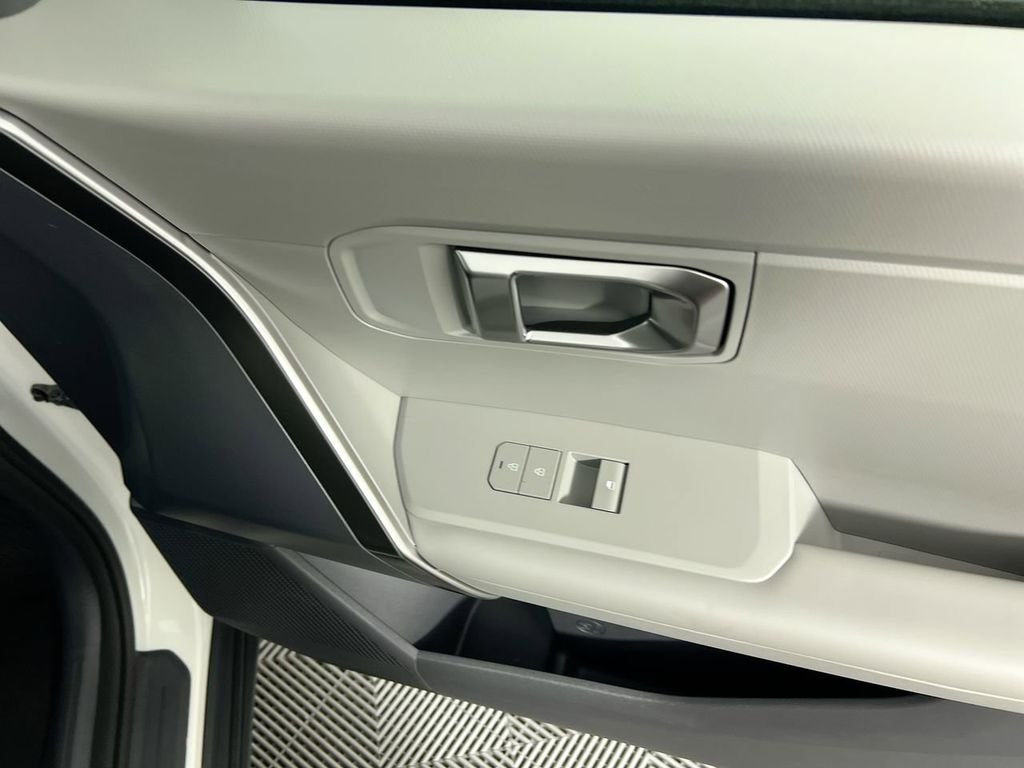New 2027 Snow White Pearl Kia S image 28
