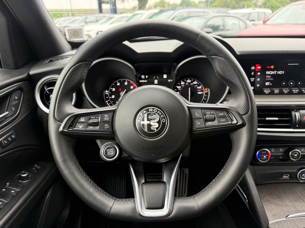Used 2023 Gray Alfa Romeo Ti image 14