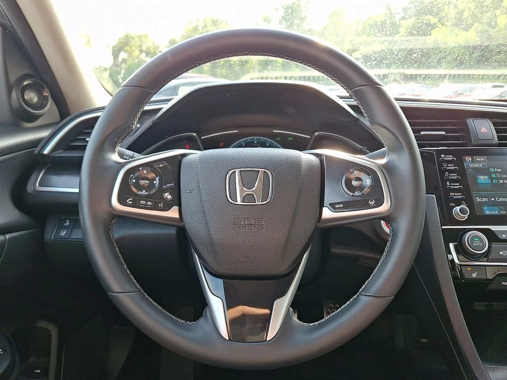 2021 Honda Civic Touring - Photo 19
