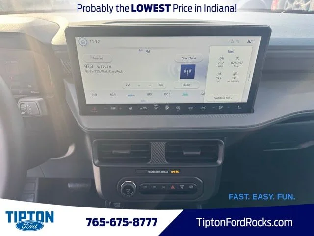 New 2025 Shadow Black Ford XLT image 11