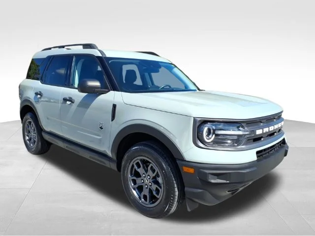 Used 2022 Green Ford Big Bend image 12