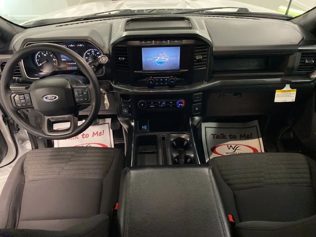 Used 2023 White Ford XL image 18