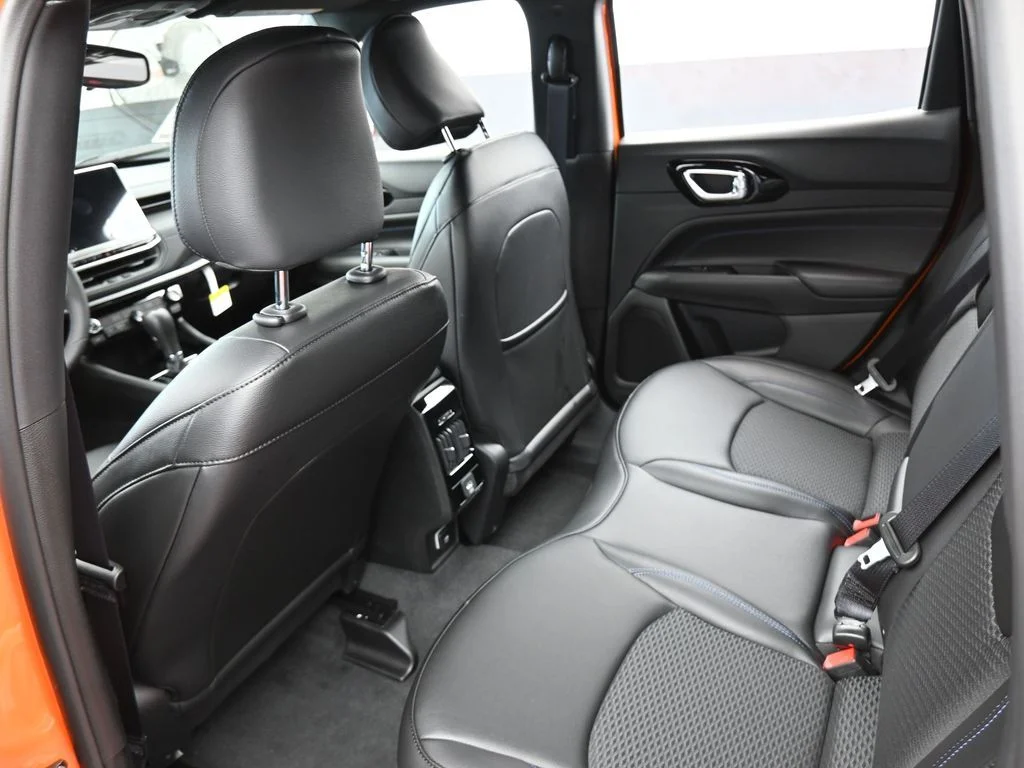 New 2026 Joose (DISC) Jeep Latitude image 27