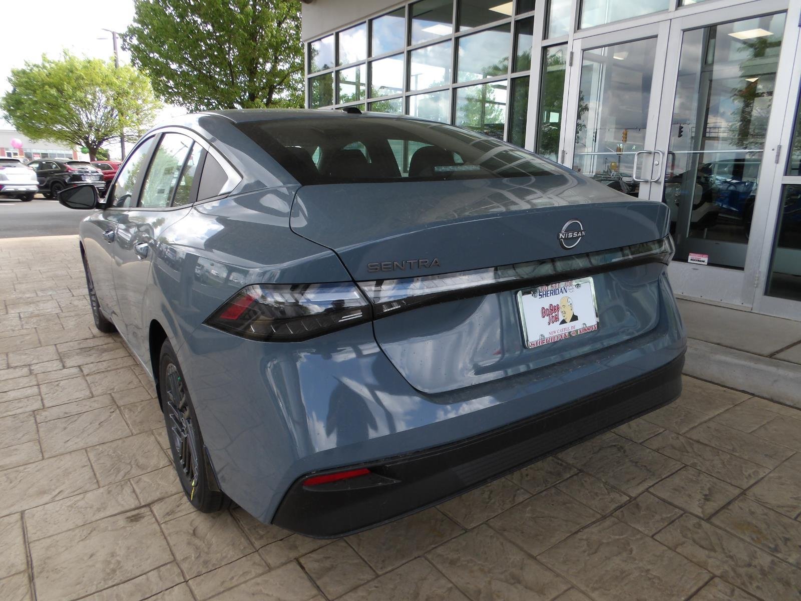 New 2026 Atlantic Gray Metallic Nissan SV image 5