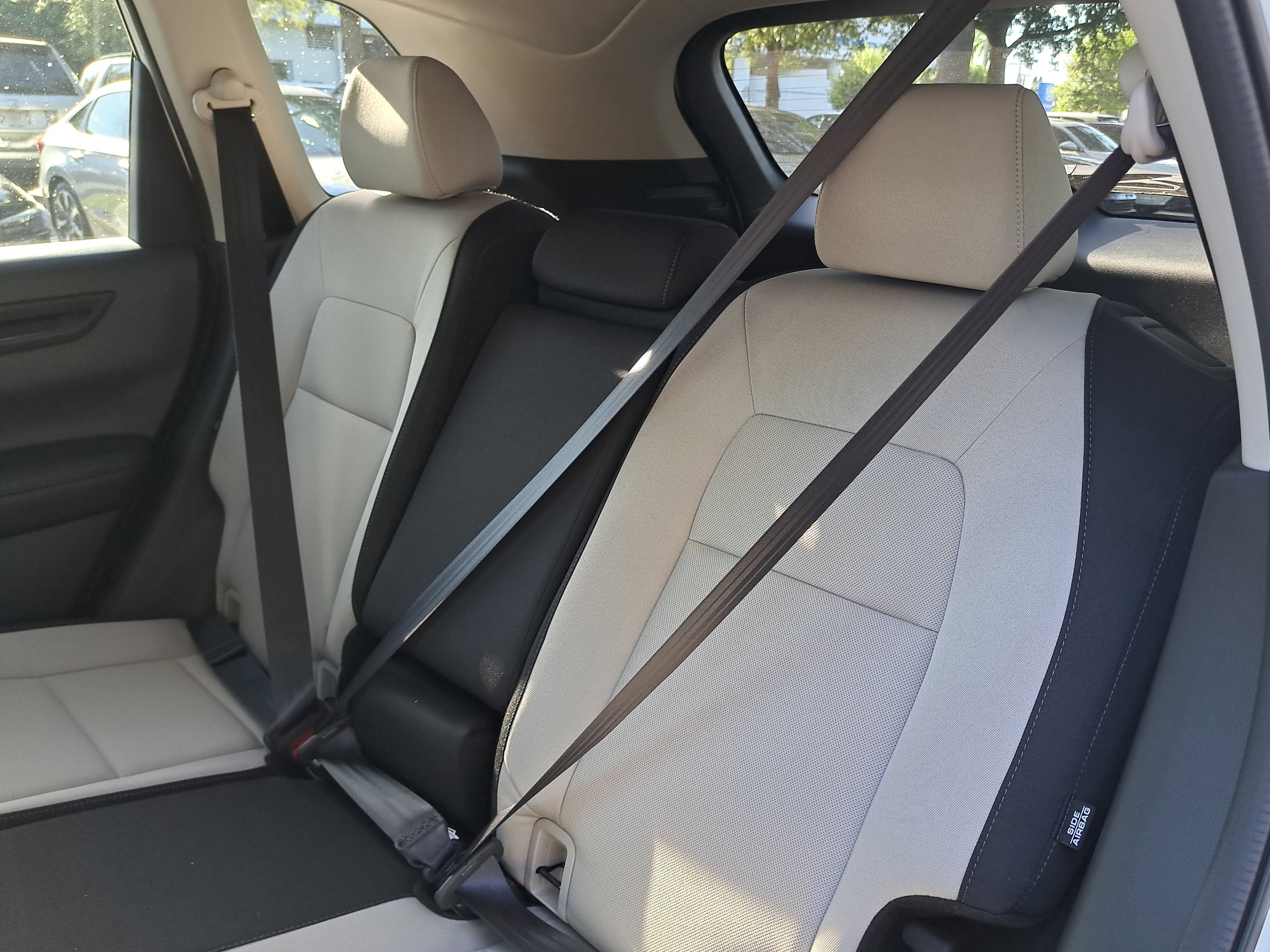 New 2026 Platinum White Pearl Honda LX image 12