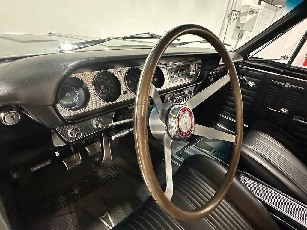 Used 1964 Green Pontiac  image 82