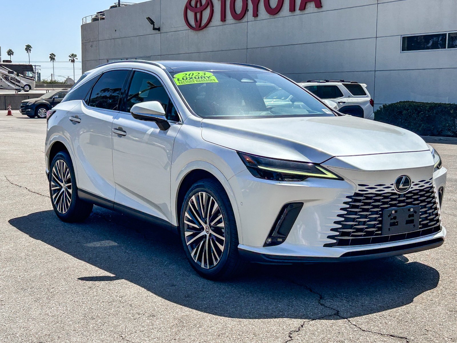 Used 2023 EMINENT WHITE PEA Lexus RX 350 PREMIUM PL image 3