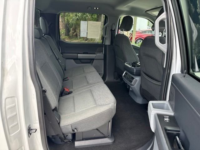 Used 2024 White Ford XLT image 23