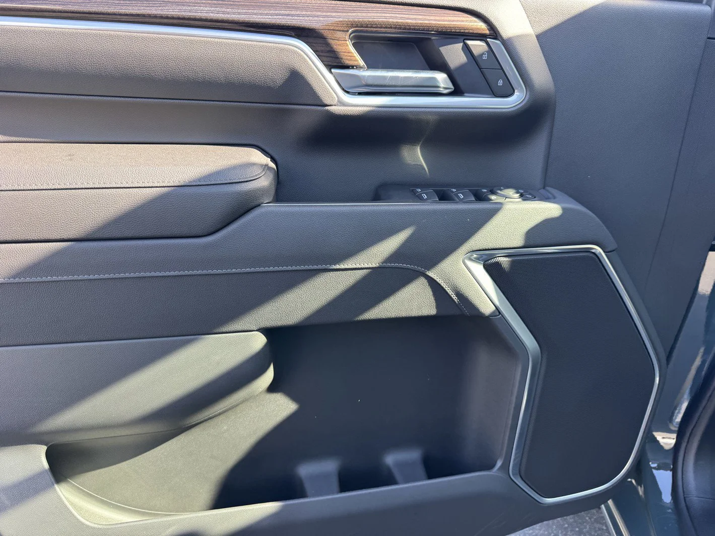 New 2026 Cypress Gray Chevrolet LT image 16