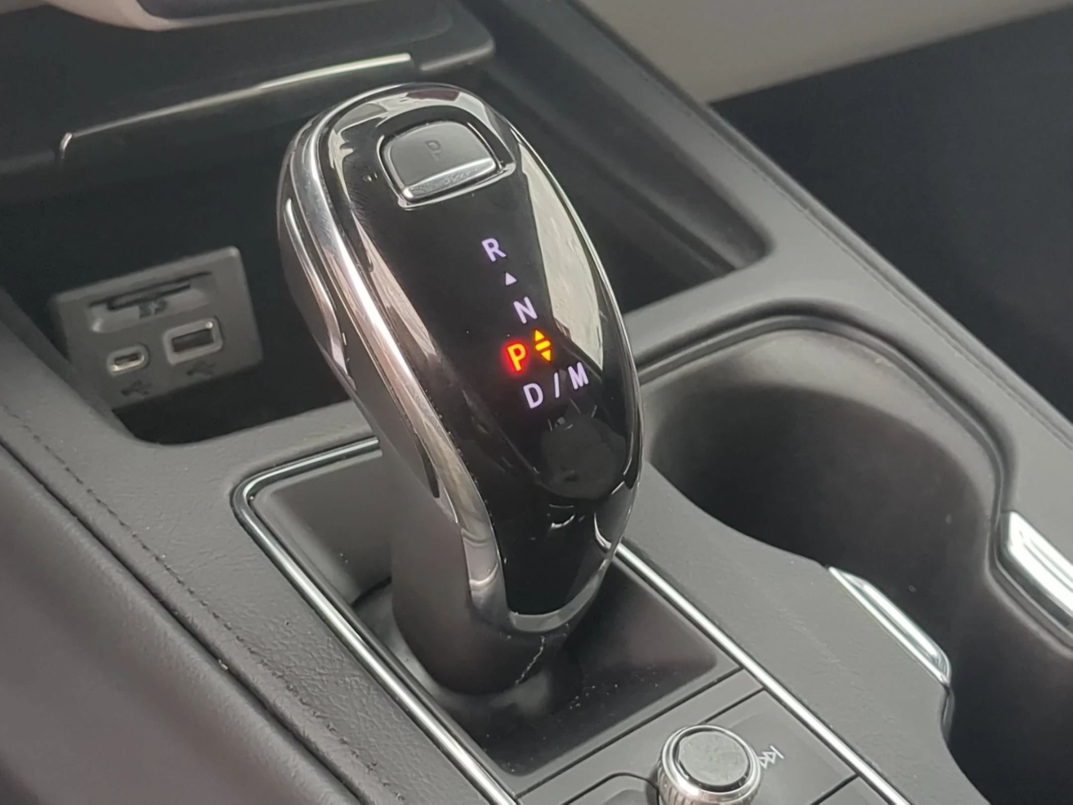 2023 Cadillac XT4 Premium Luxury - Photo 15