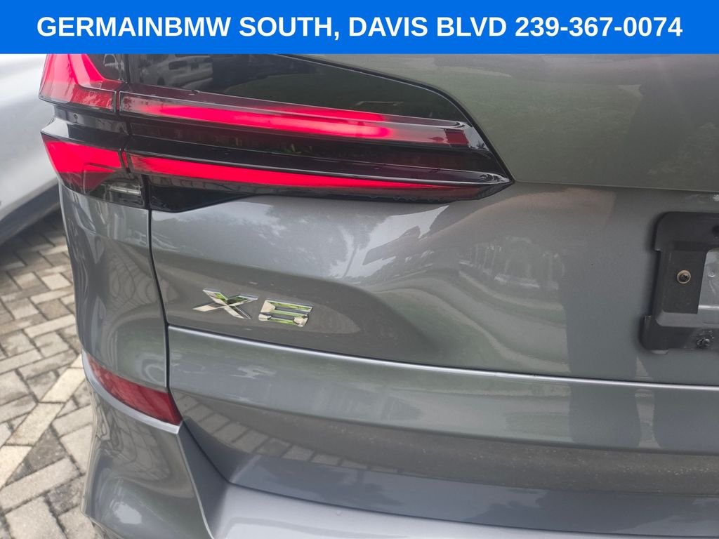 Certified Used 2025 Gray Metallic BMW xDrive40i image 9