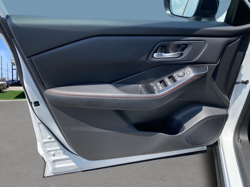 2025 Nissan Rogue Rock Creek - Photo 17