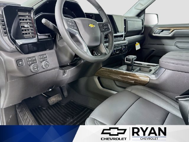 2026 Chevrolet Silverado 1500 LT - Photo 9
