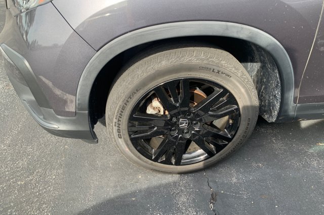 Used 2019  Honda EX image 4