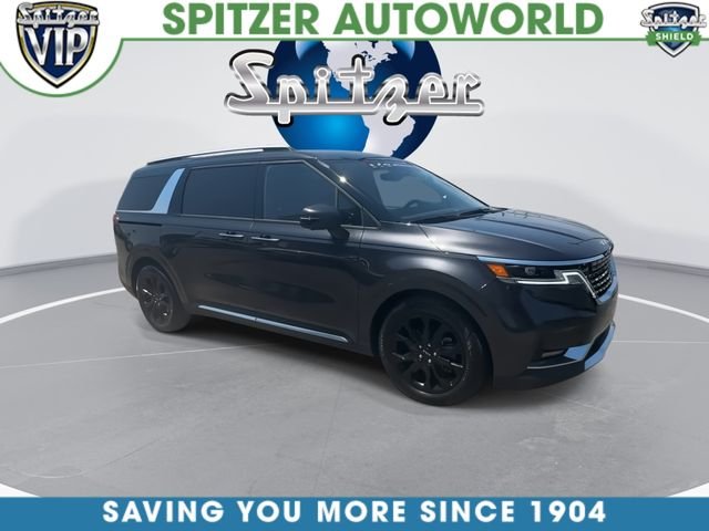 Used 2022 Gray Kia SX image 2