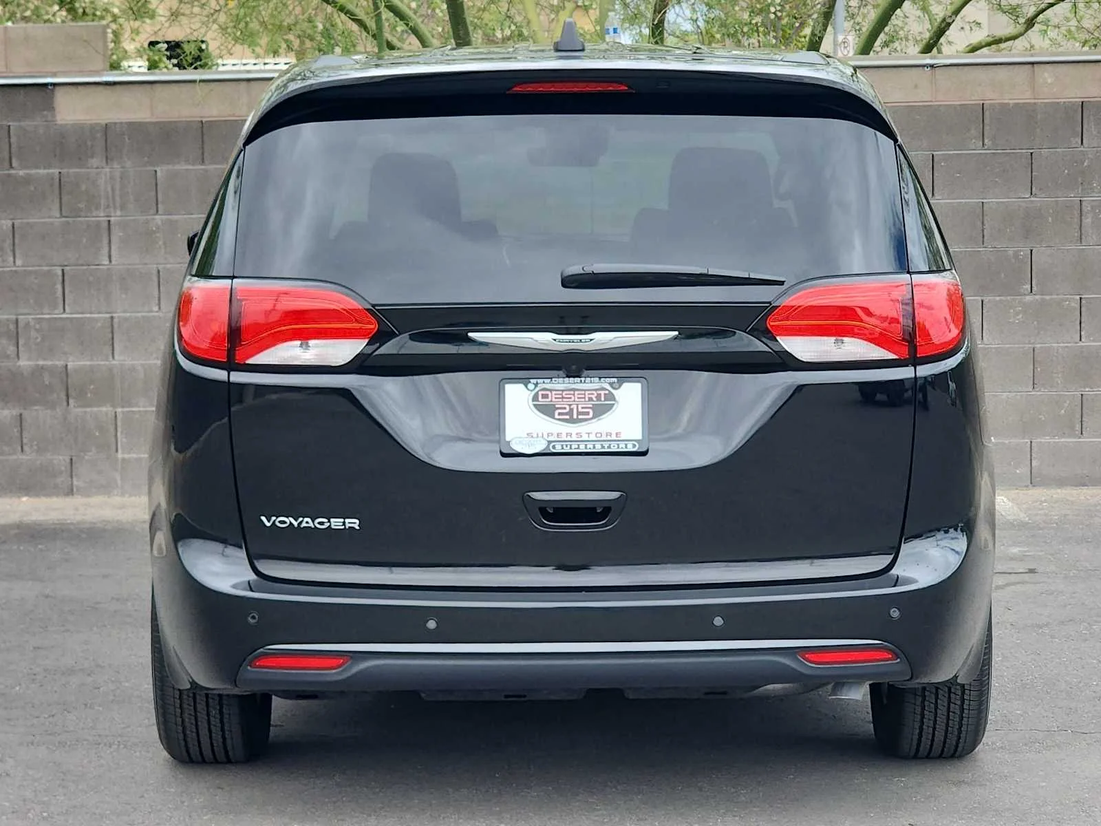 2026 Chrysler Voyager LX - Photo 7