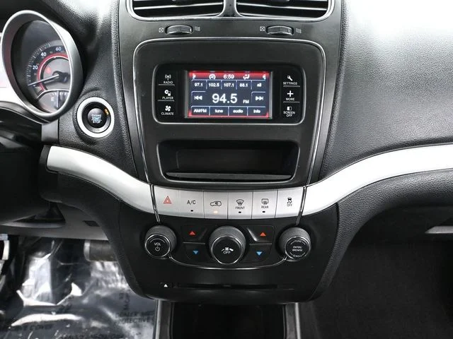 Used 2019 Black Dodge SE image 27