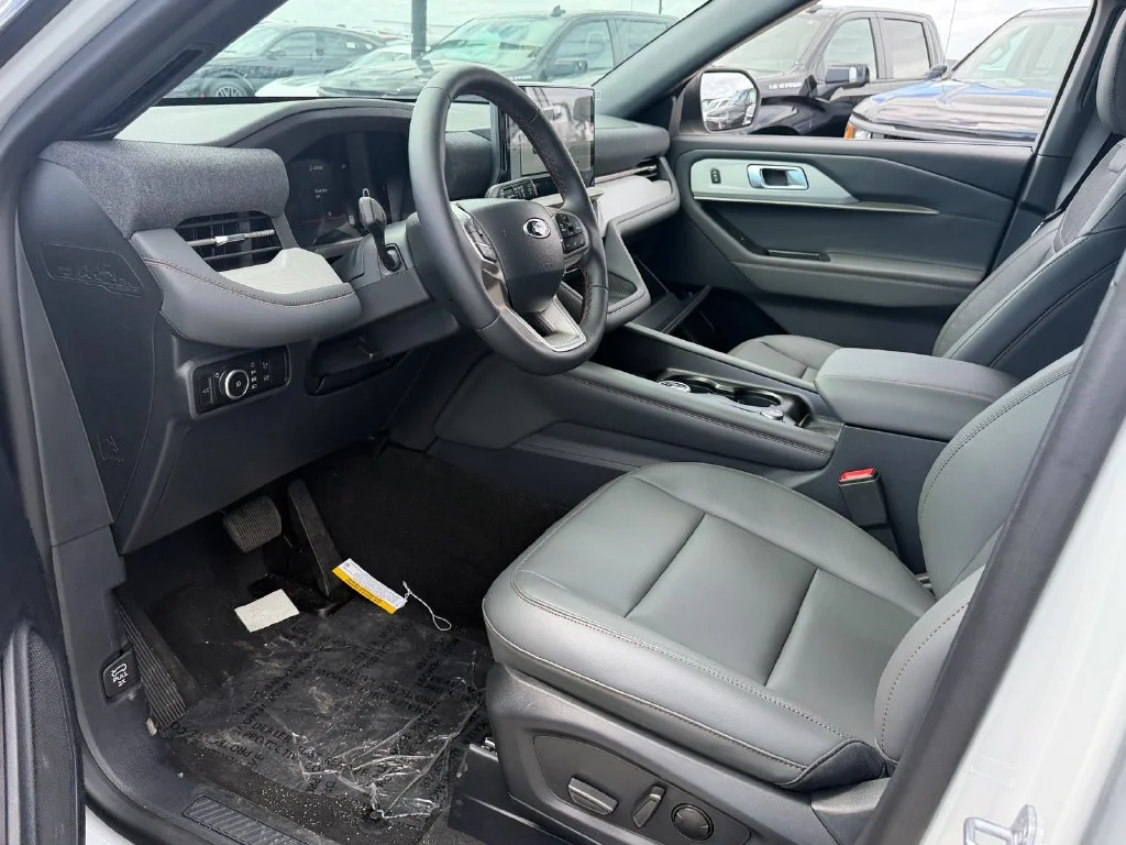 New 2027 White Ford Active image 11