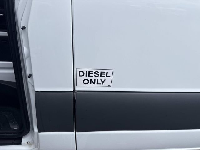 Used 2025 White Mercedes-Benz Cargo 144 WB image 16