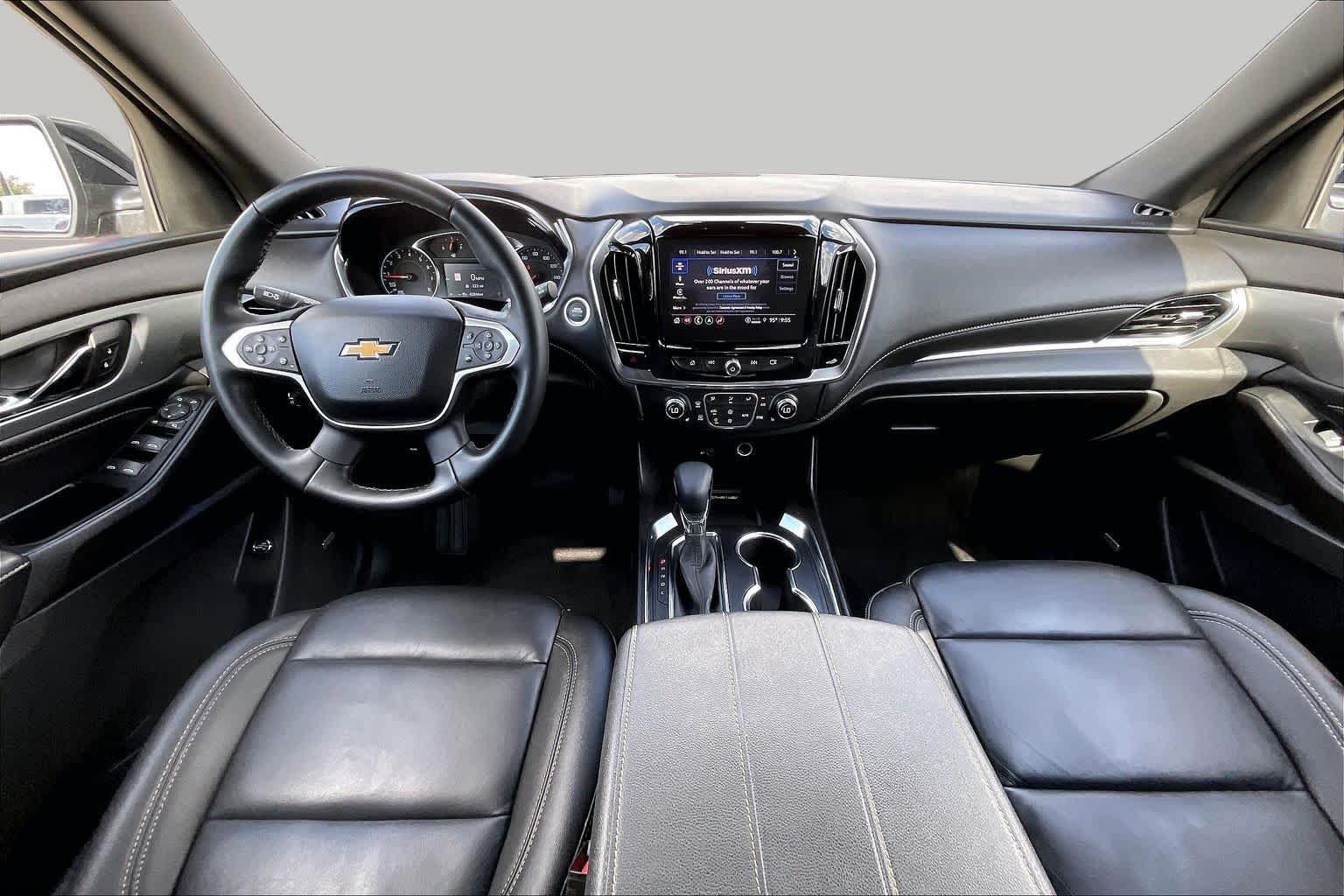 Used 2023 Mosaic Black Metallic Chevrolet LT Leather image 16
