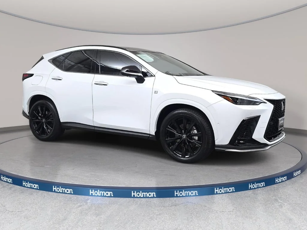 Used 2026 ULTRA WHITE Lexus 450h+ F SPORT image 4