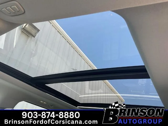 New 2026 Avalanche Ford F-250® Lariat® image 38