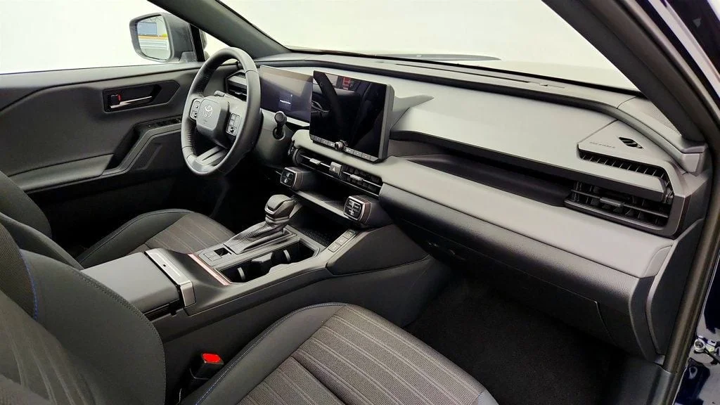Used 2026 Blueprint Toyota SE image 21