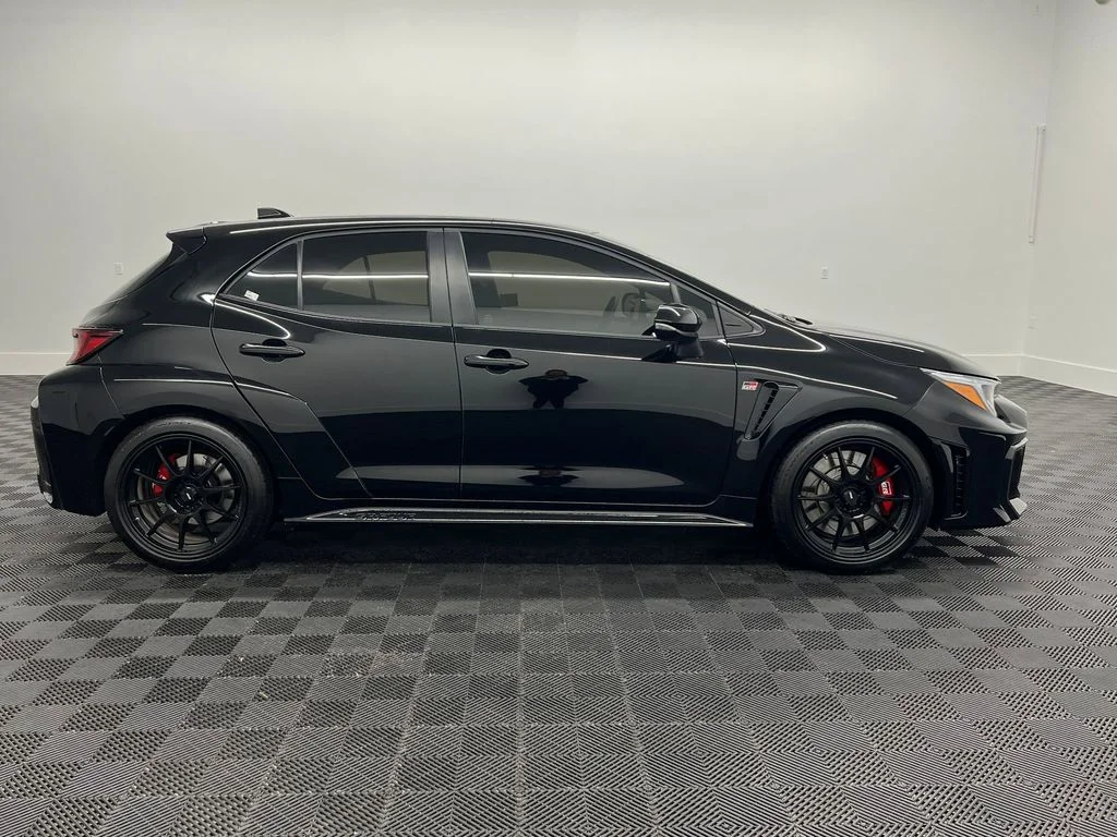 2025 Toyota GR Corolla Premium - Photo 7