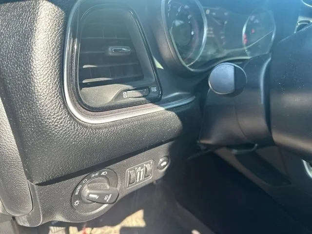 Used 2019 White Knuckle Clearcoat Dodge R/T Scat Pack image 13