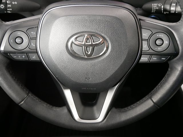 Used 2022 White Toyota XLE w/ Weather Pkg & Convenience Pkg image 22